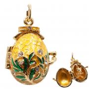 Кулон открыв. 